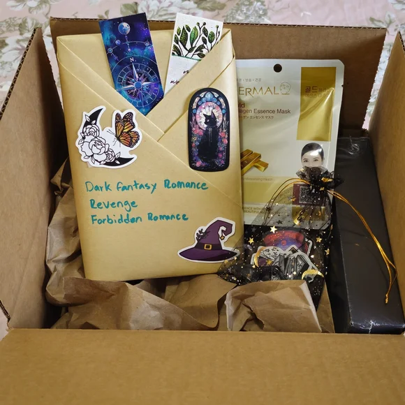 Blind Date With A Book *Dark Fantasy Romance* - Picture 1 of 1